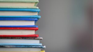 penjelasan ikhtisar buku